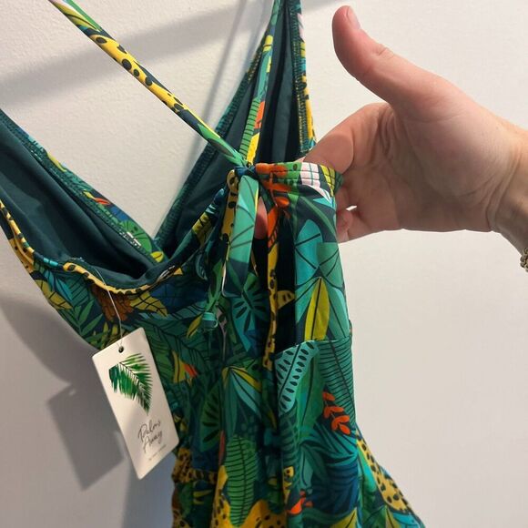 Palms Away By Red Dress Women Green One Piece Swimsuit XS Island Oasis Print NWT - Picture 3 of 10